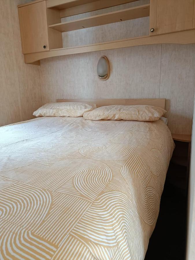 Rhosfeillion Static Caravan Apartman Llangefni Kültér fotó